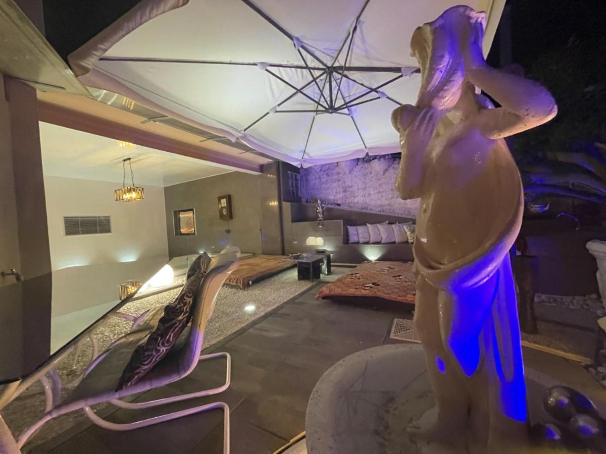 Ferienwohnung Last Minute Garden And Jacuzzi,The Most Gorgeus !Adult Only La Spezia Exterior foto